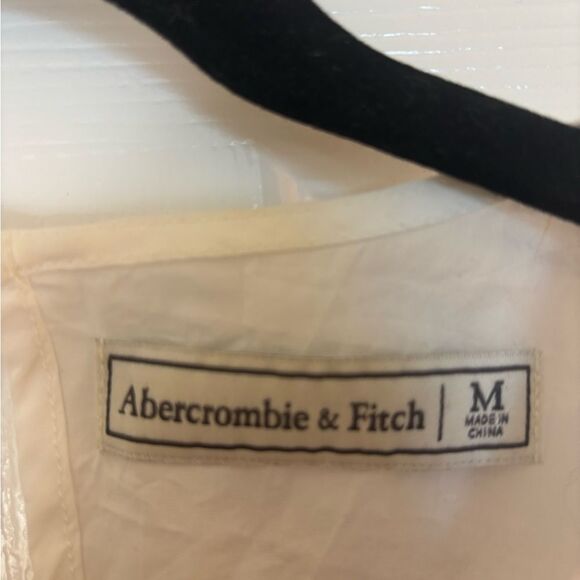 Abercrombie & Fitch White Sleeveless Top - Picture 3 of 4